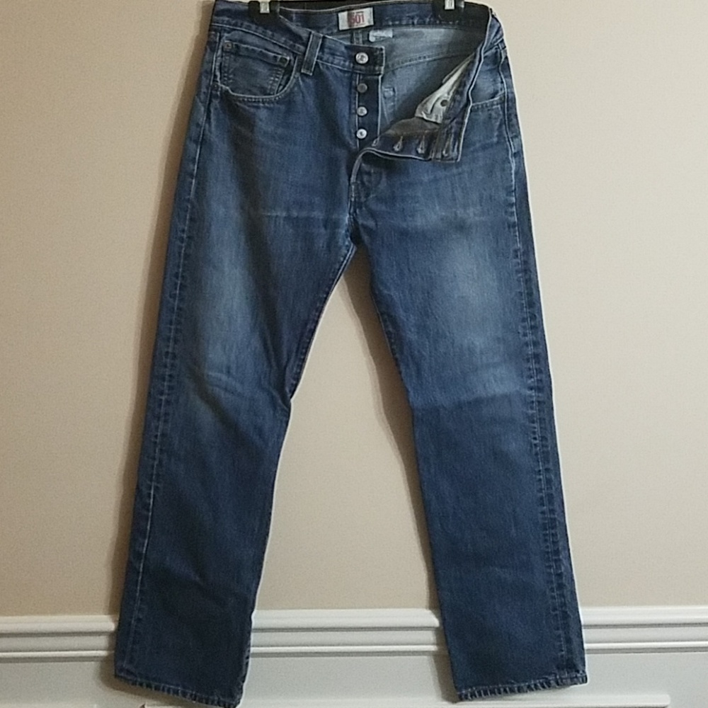 Levi 501 33x32